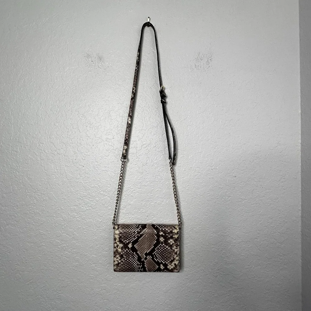 Michael Kors Jet Set Travel Large Phone Crossbody Snakeskin Gold Chain